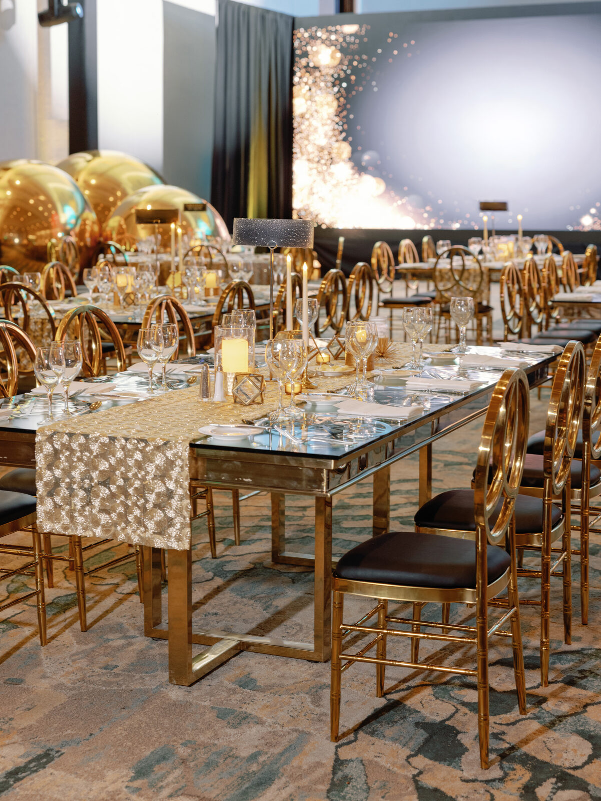 Large-scale gala produced by Florida Fresh Events